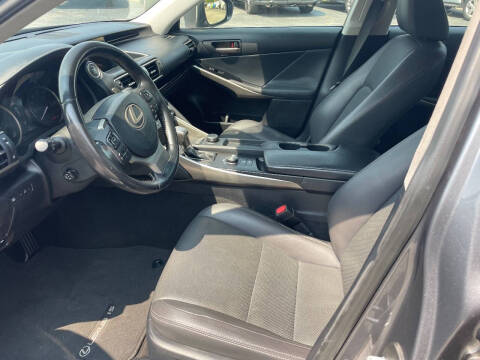 2019 Lexus IS 300