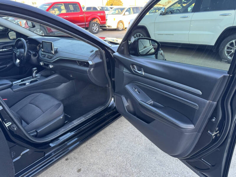 2019 Nissan Altima 2.5 SV