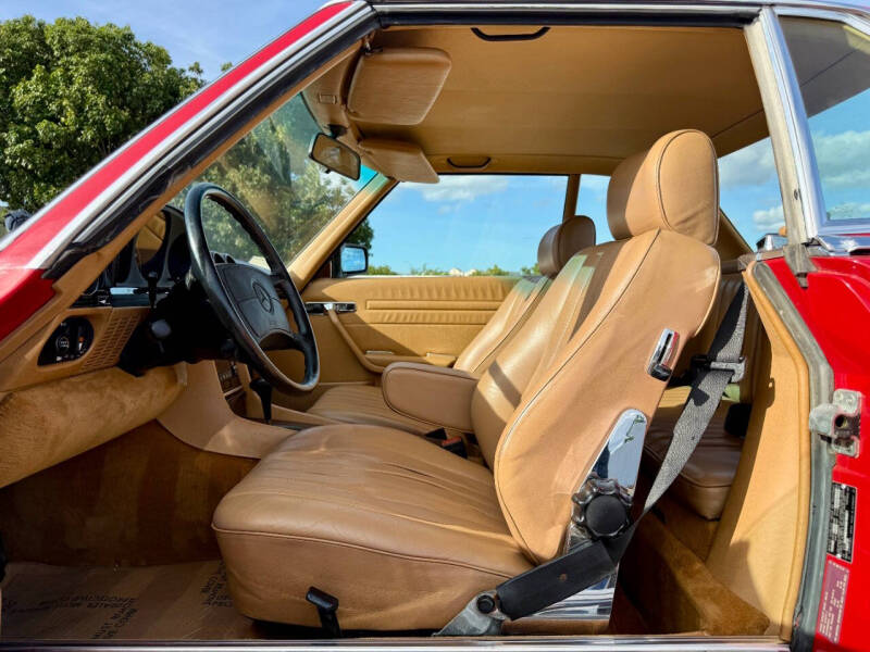 1987 Mercedes-Benz 560-Class 560 SL