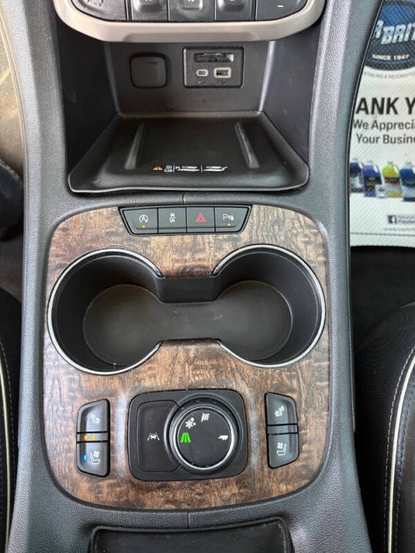 2020 GMC Acadia Denali