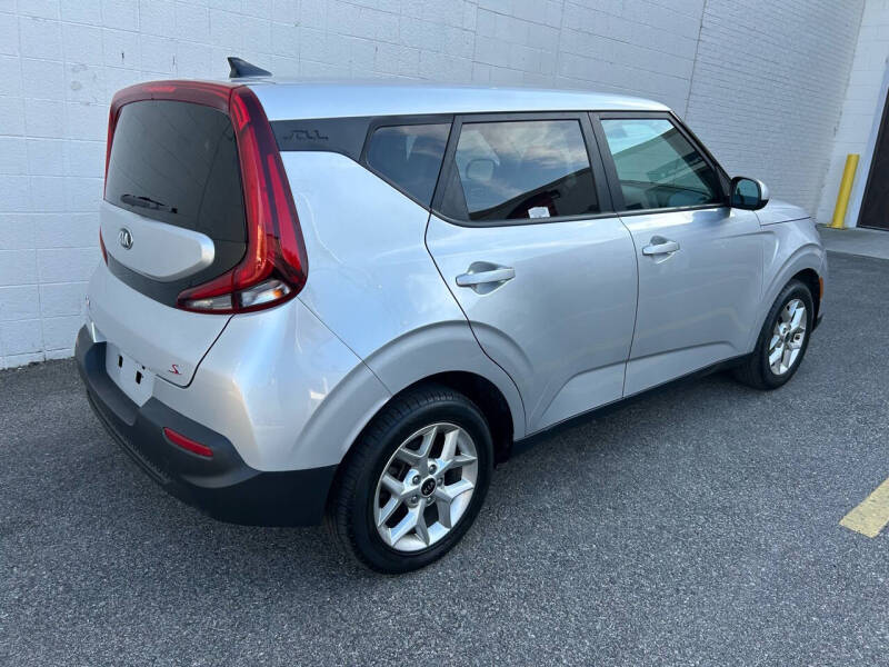 2021 Kia Soul S photo 7