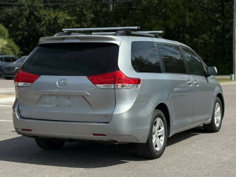 2014 Toyota Sienna