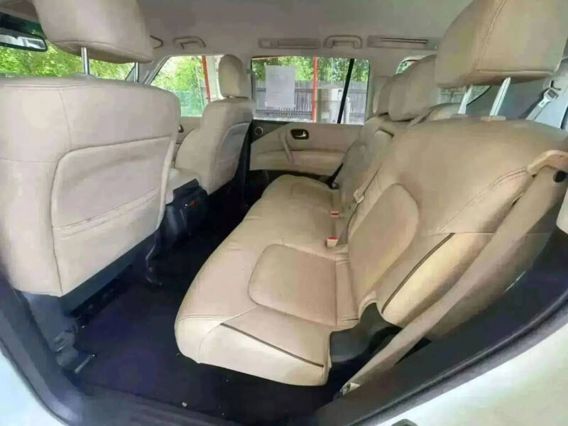 2017 Nissan Armada