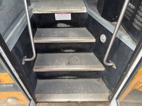 2004 Freightliner FS65 Chassis