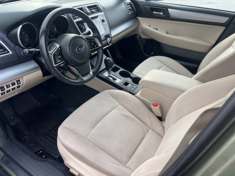 2018 Subaru Outback 2.5i Premium