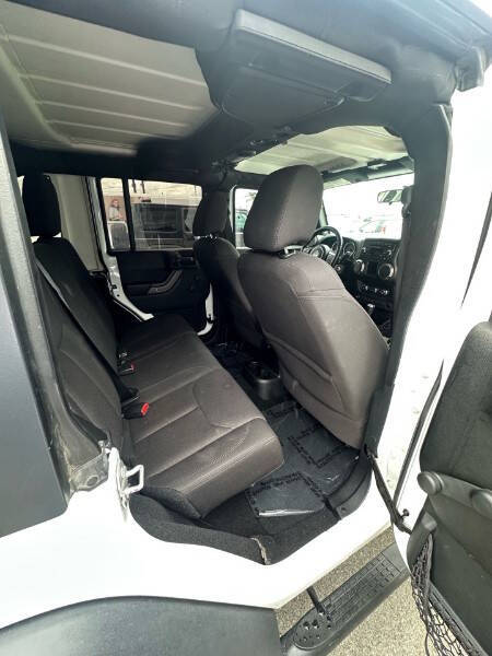 2017 Jeep Wrangler Unlimited Sport