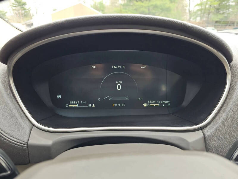 2019 Lincoln Nautilus Reserve