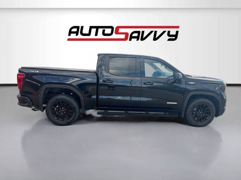 2025 GMC Sierra 1500 Elevation Standard