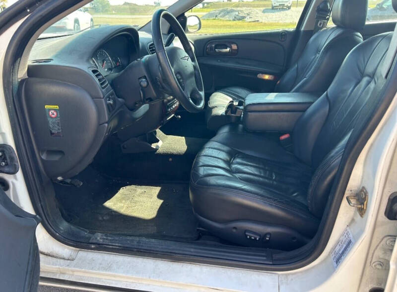 2001 Chrysler Concorde LXi