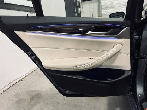 2019 BMW 5 Series 530i