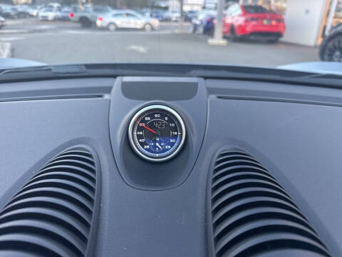 2025 Porsche 718 Boxster