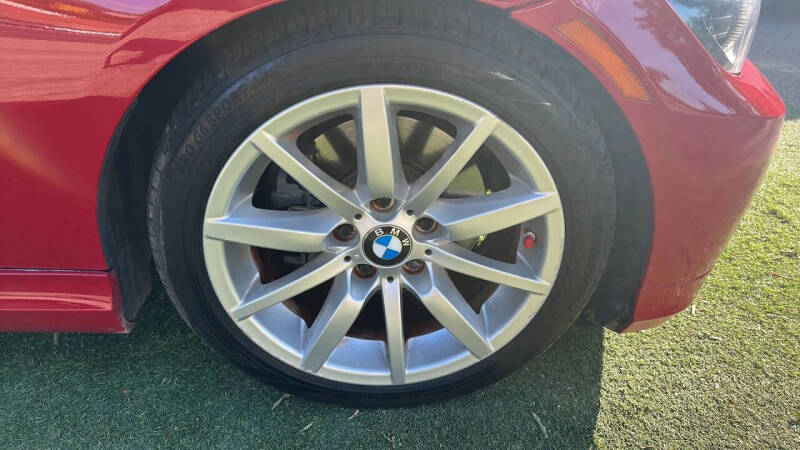 2011 BMW 3 Series 328i
