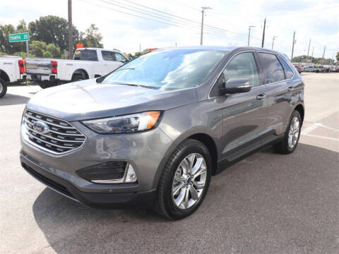 2022 Ford Edge Titanium