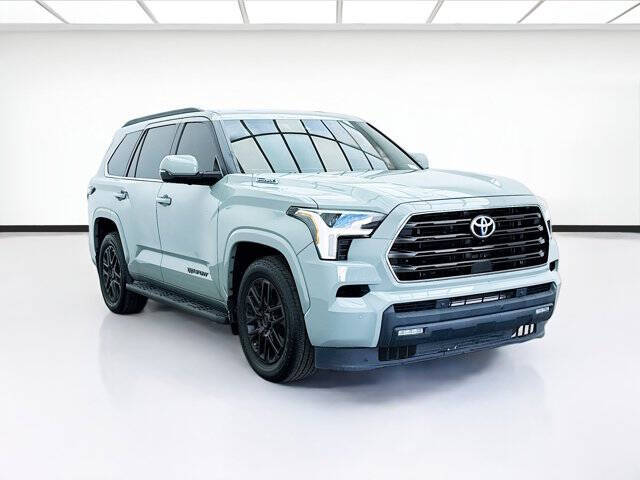 2024 Toyota Sequoia SR5