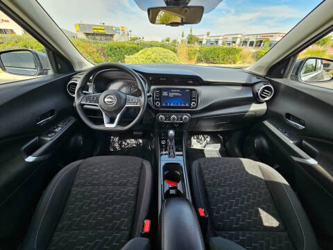 2023 Nissan Kicks SV