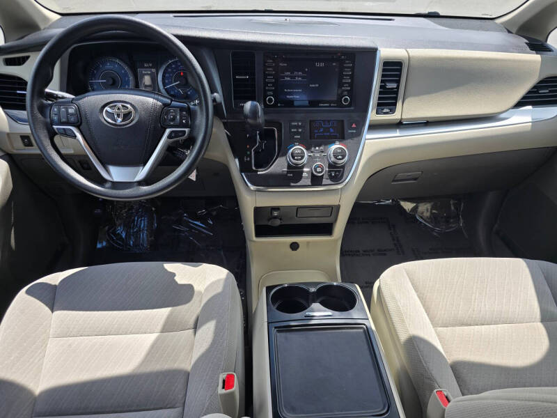 2018 Toyota Sienna