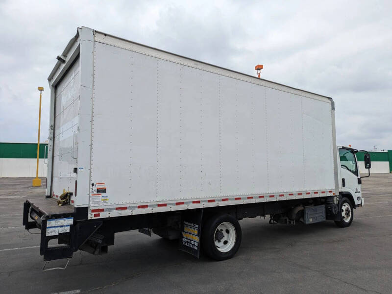 2012 Isuzu NPR