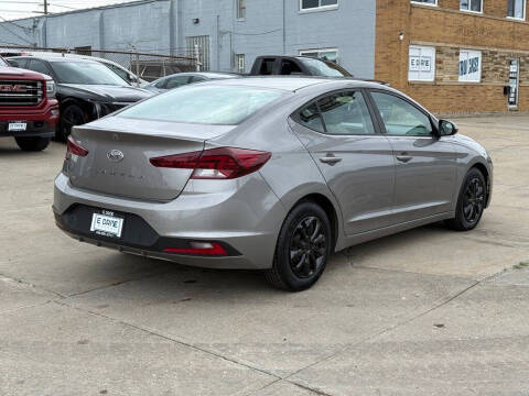 2020 Hyundai Elantra