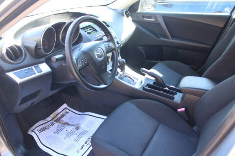 2011 Mazda MAZDA3 i Touring