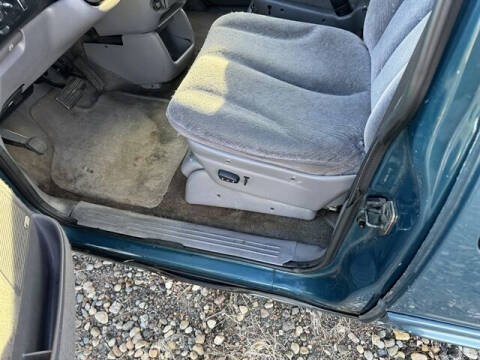 2000 Dodge Grand Caravan Sport