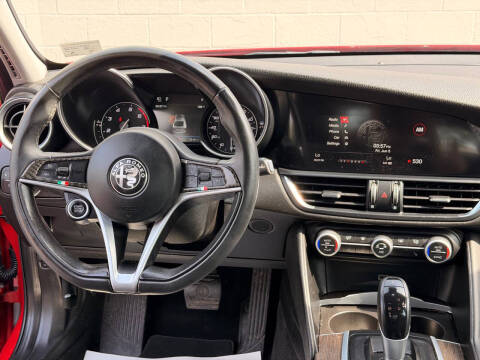 2018 Alfa Romeo Giulia Ti