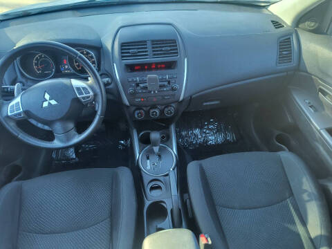 2013 Mitsubishi Outlander Sport ES