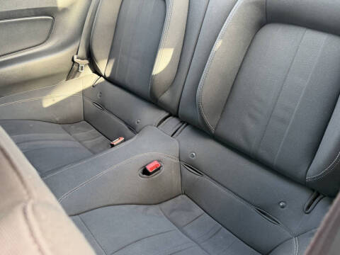 2020 Ford Mustang EcoBoost