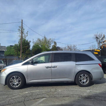 2011 Honda Odyssey EX-L w/DVD