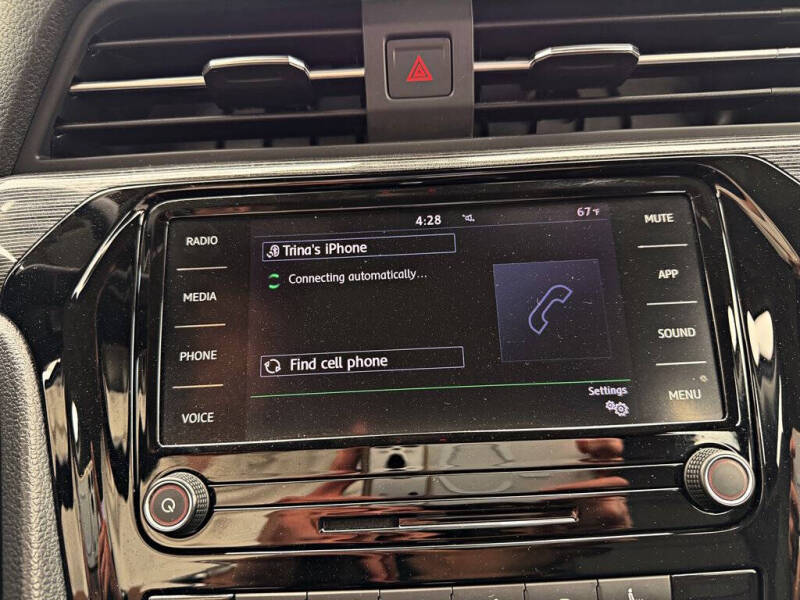 2020 Volkswagen Passat R-Line