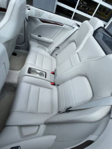 2011 Mercedes-Benz E350