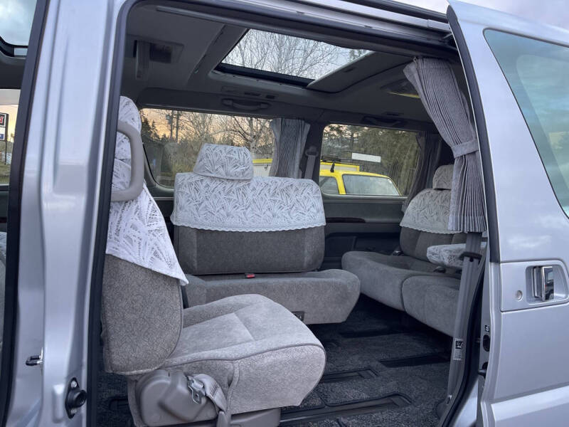 2000 Nissan Elgrand
