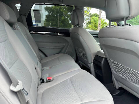 2014 Kia Sorento LX