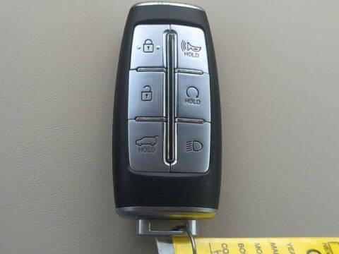 2023 Genesis GV70 2.5T Standard