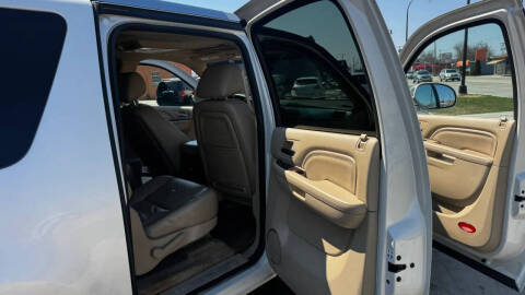 2011 Cadillac Escalade ESV Luxury