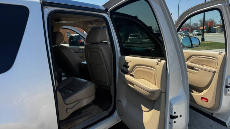 2011 Cadillac Escalade ESV Luxury