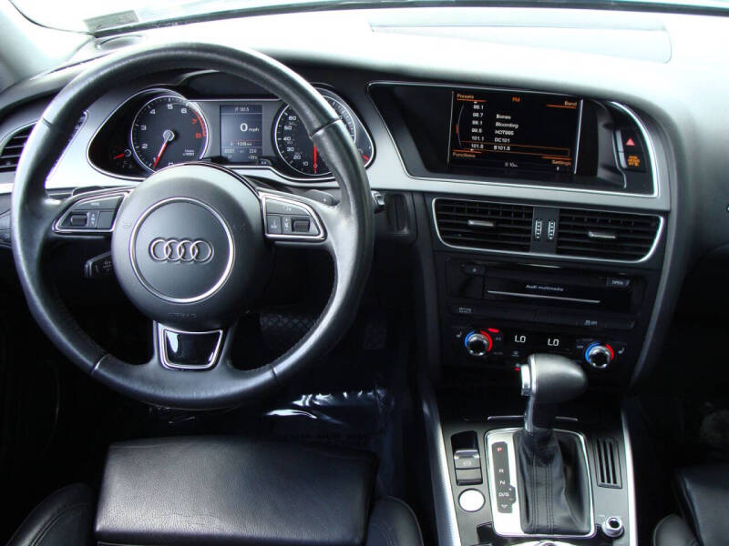 2015 Audi A4 2.0T quattro Premium Plus