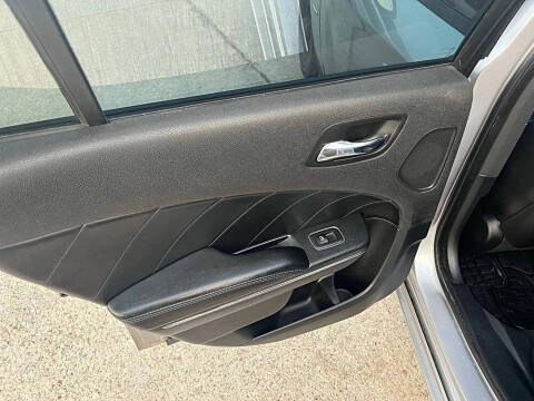 2013 Dodge Charger R/T Plus