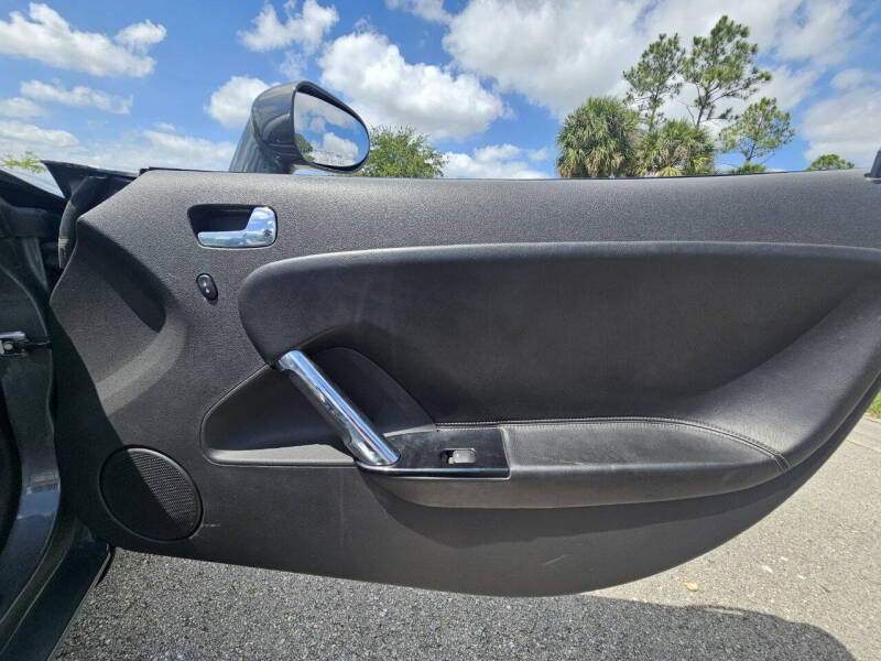 2008 Saturn SKY Red Line