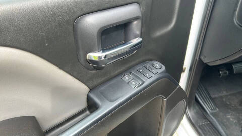 2015 Chevrolet Silverado 3500HD CC