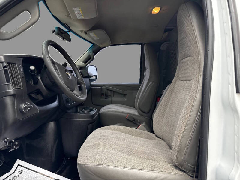2018 Chevrolet Express 2500