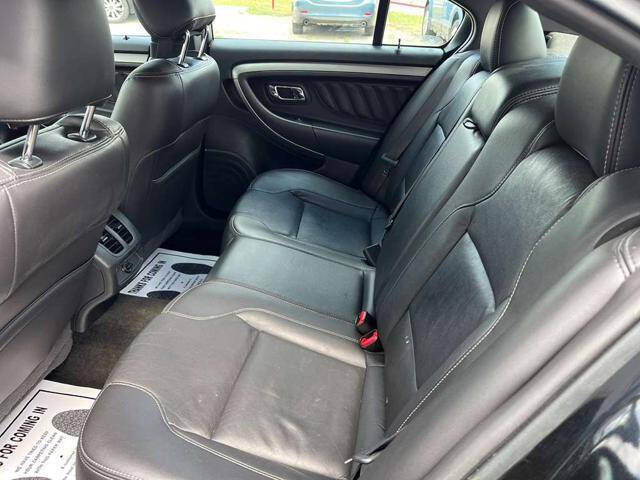 2015 Ford Taurus SEL