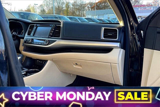 2017 Toyota Highlander Hybrid XLE