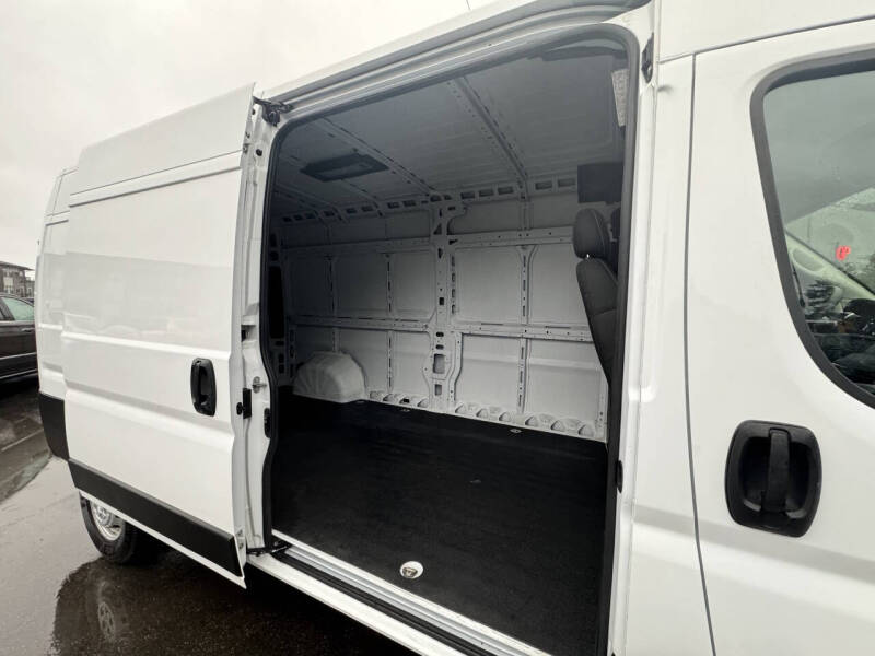 2023 RAM ProMaster 2500 159 WB