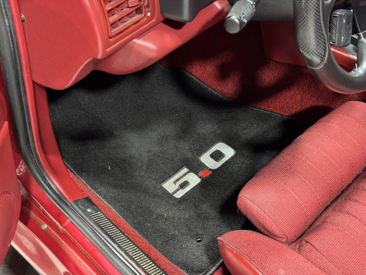 1991 Ford Mustang 74