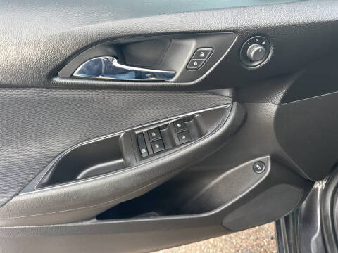 2017 Chevrolet Cruze LT Auto