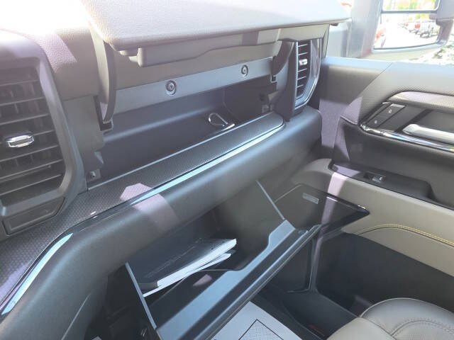 2025 Chevrolet Silverado 2500HD ZR2