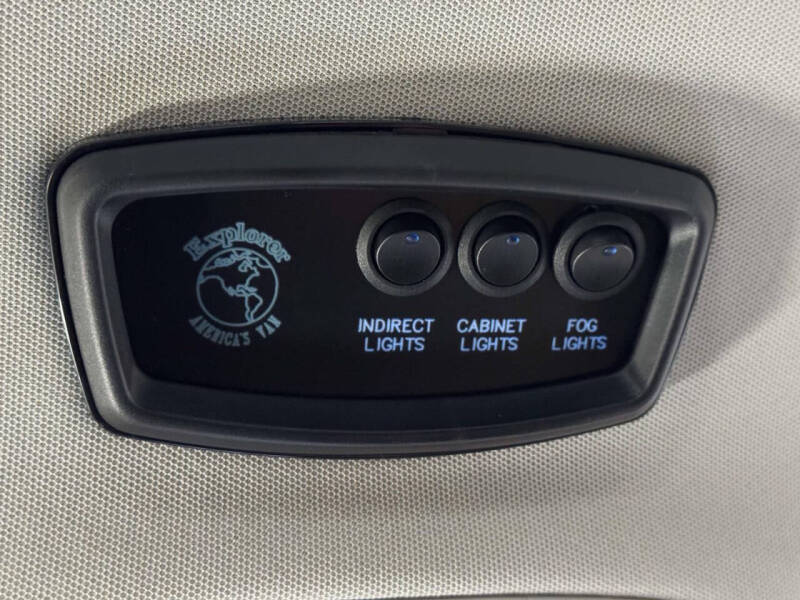 2020 Mercedes-Benz Metris Passenger