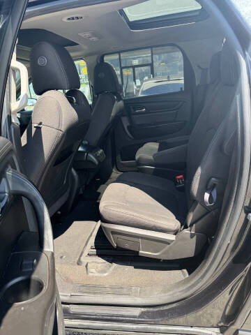 2015 GMC Acadia SLE-2