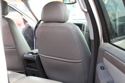 2005 Ford Explorer XLT