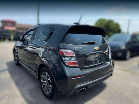 2017 Chevrolet Sonic LT Auto